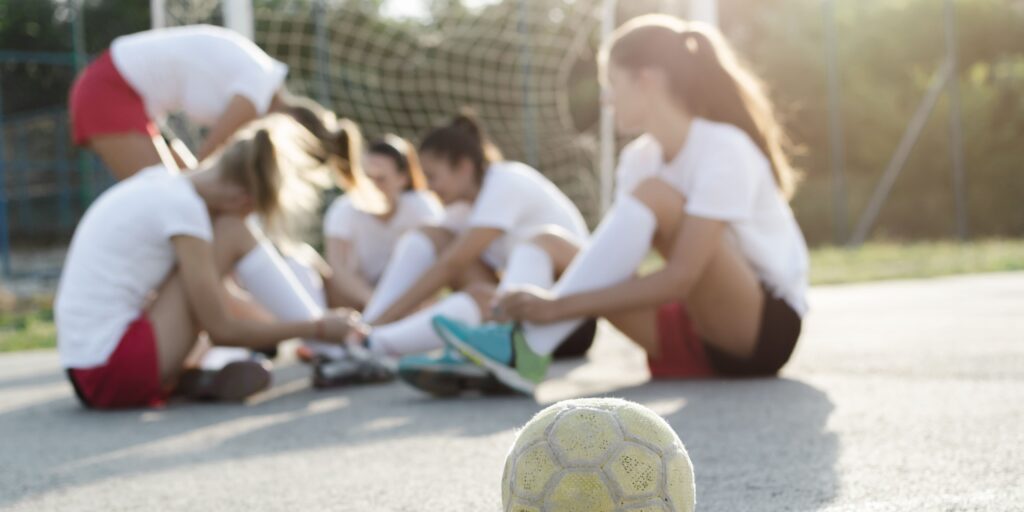 Teamets Enhet: Damhandbollslaget samlas inför en spännande match