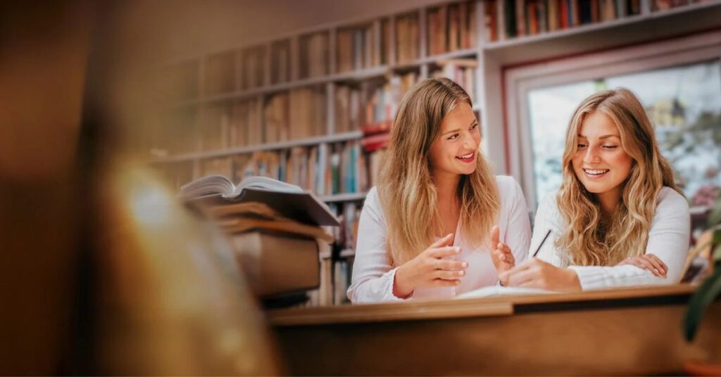 Läxhjälp i gymnasiet med studiecoach